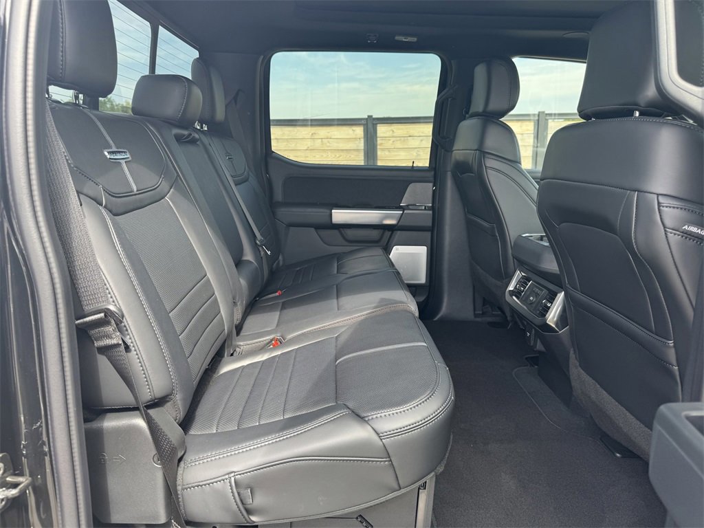 Certified 2025 Ford F250 Platinum image 12