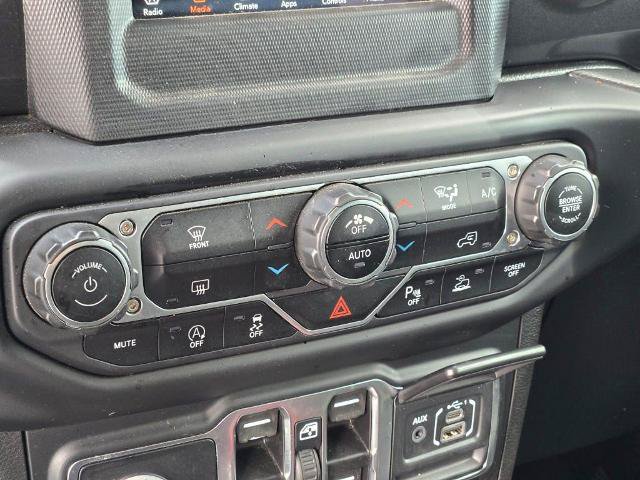 Used 2021 Jeep Wrangler Unlimited Sahara AWD/4WD image 25