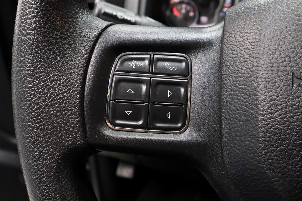 Used 2020 RAM 1500 Classic Warlock w/ Trailer & Traction Group image 28