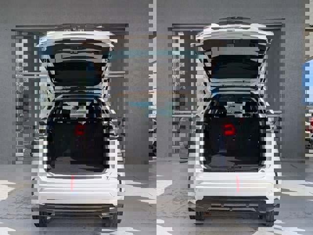 Certified 2022 Ford Edge SE w/ Black Appearance Package image 28