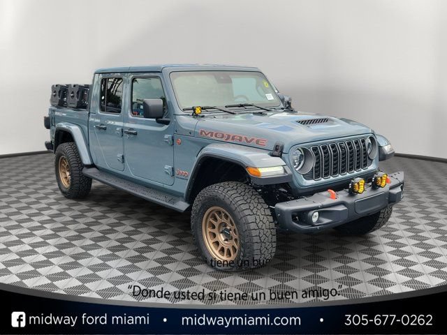 Used 2025 Jeep Gladiator Mojave AWD/4WD image 1