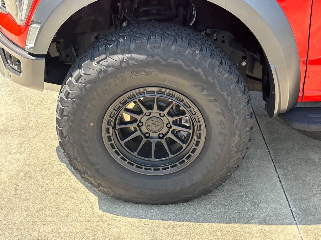 Certified 2022 Ford F150 Raptor w/ Raptor 37 Performance Package AWD/4WD image 13