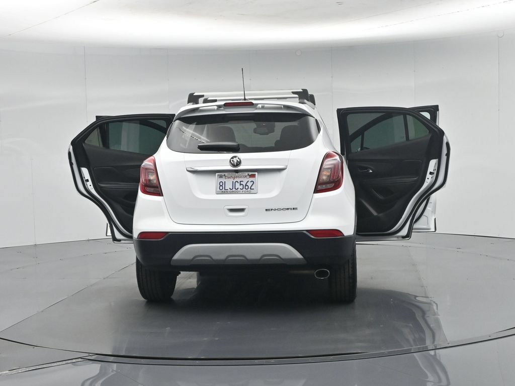Used 2019 Buick Encore Sport Touring w/ Safety Package AWD/4WD image 34