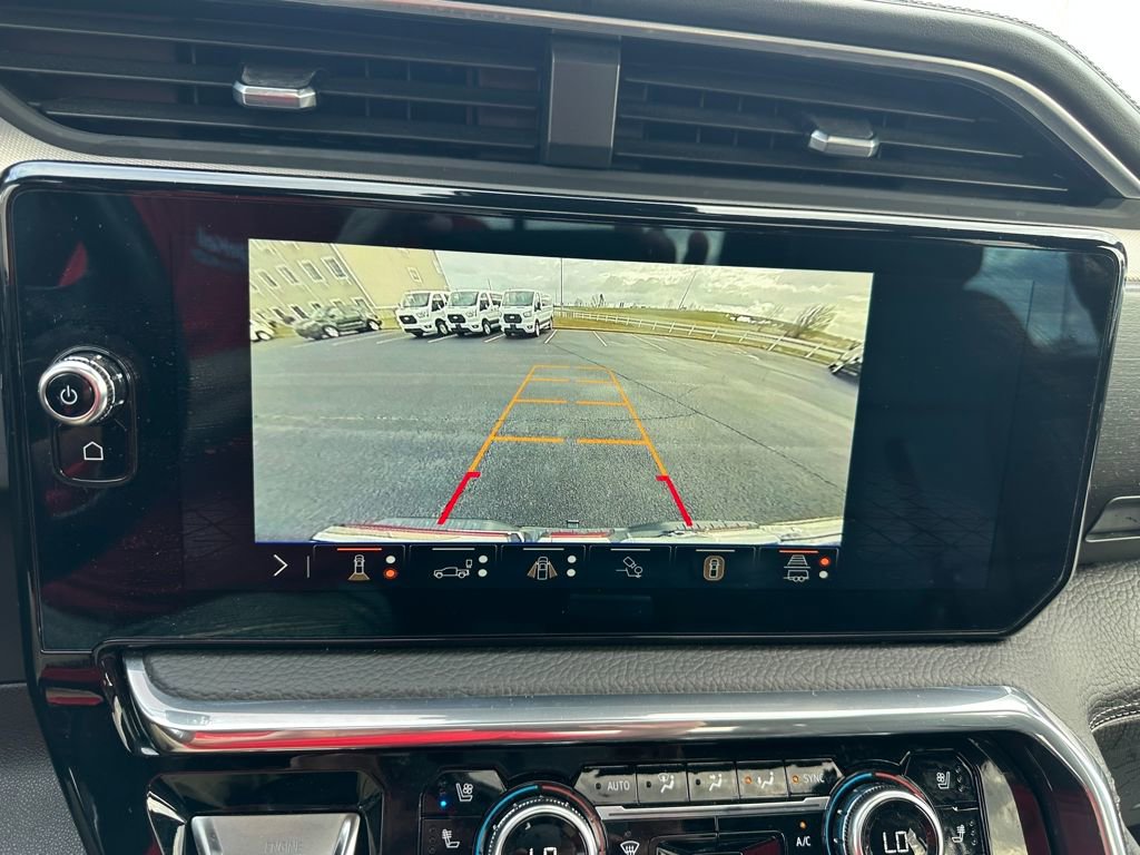 Used 2024 GMC Sierra 1500 Denali image 11