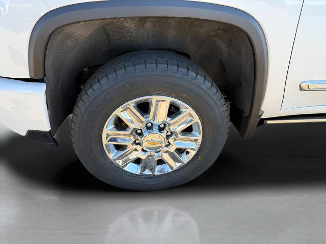 Used 2024 Chevrolet Silverado 2500 High Country w/ Z71 Off-Road Package AWD/4WD image 28