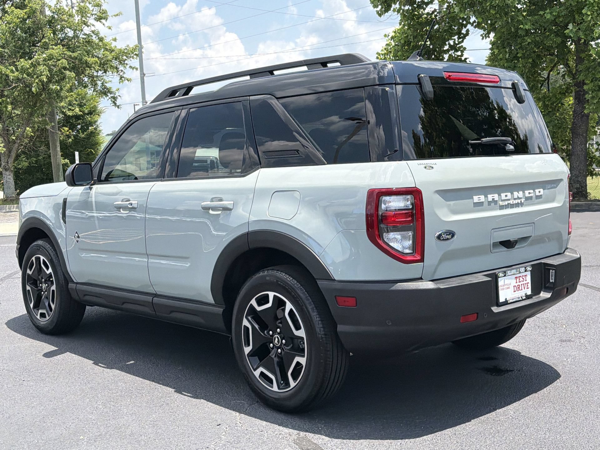 Certified 2024 Ford Bronco Sport Outer Banks w/ Tech Package AWD/4WD image 27