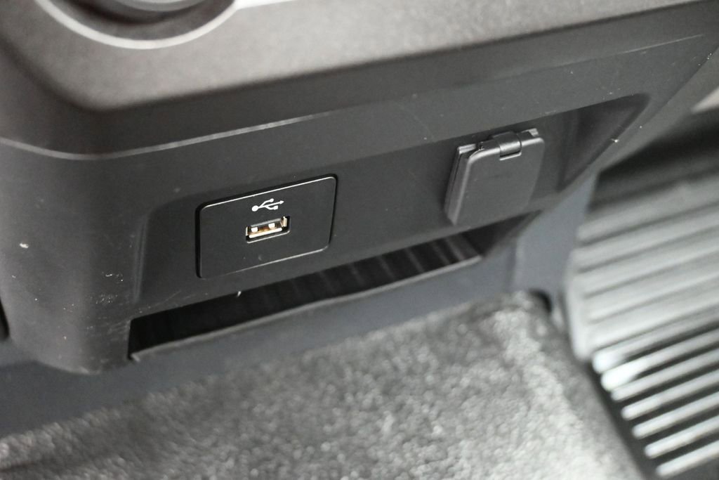 Certified 2022 Ford F250 XL RWD image 17