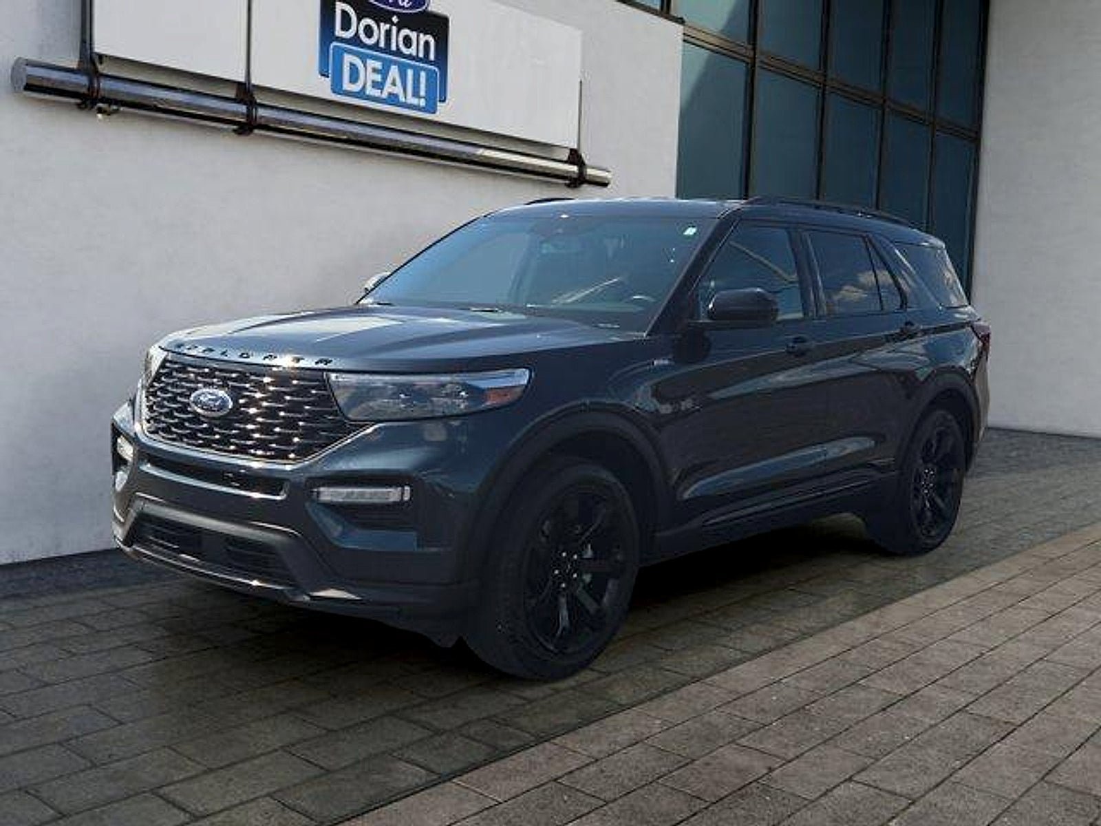 Certified 2024 Ford Explorer ST-Line w/ Class IV Trailer Tow Package AWD/4WD image 7