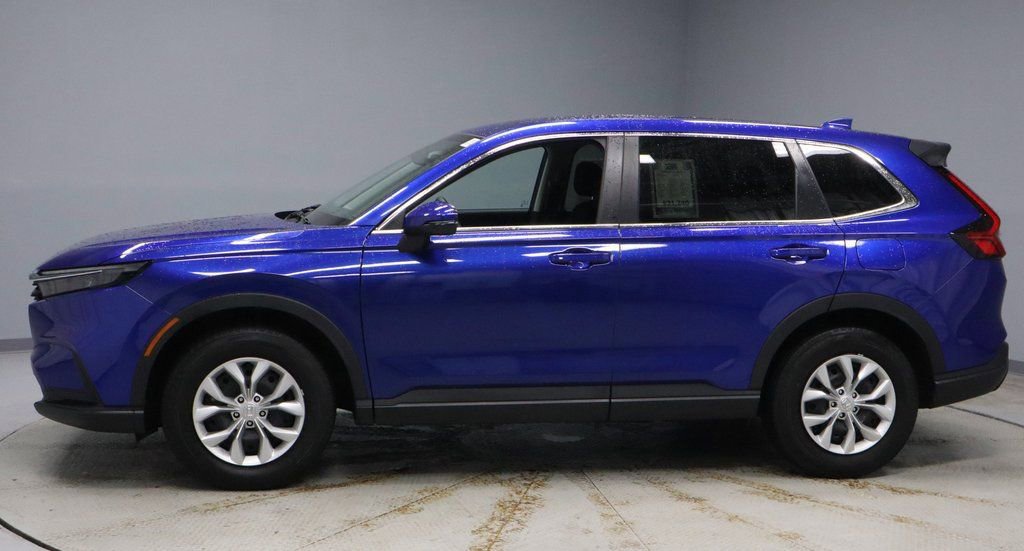 Used 2025 Honda CR-V LX image 2