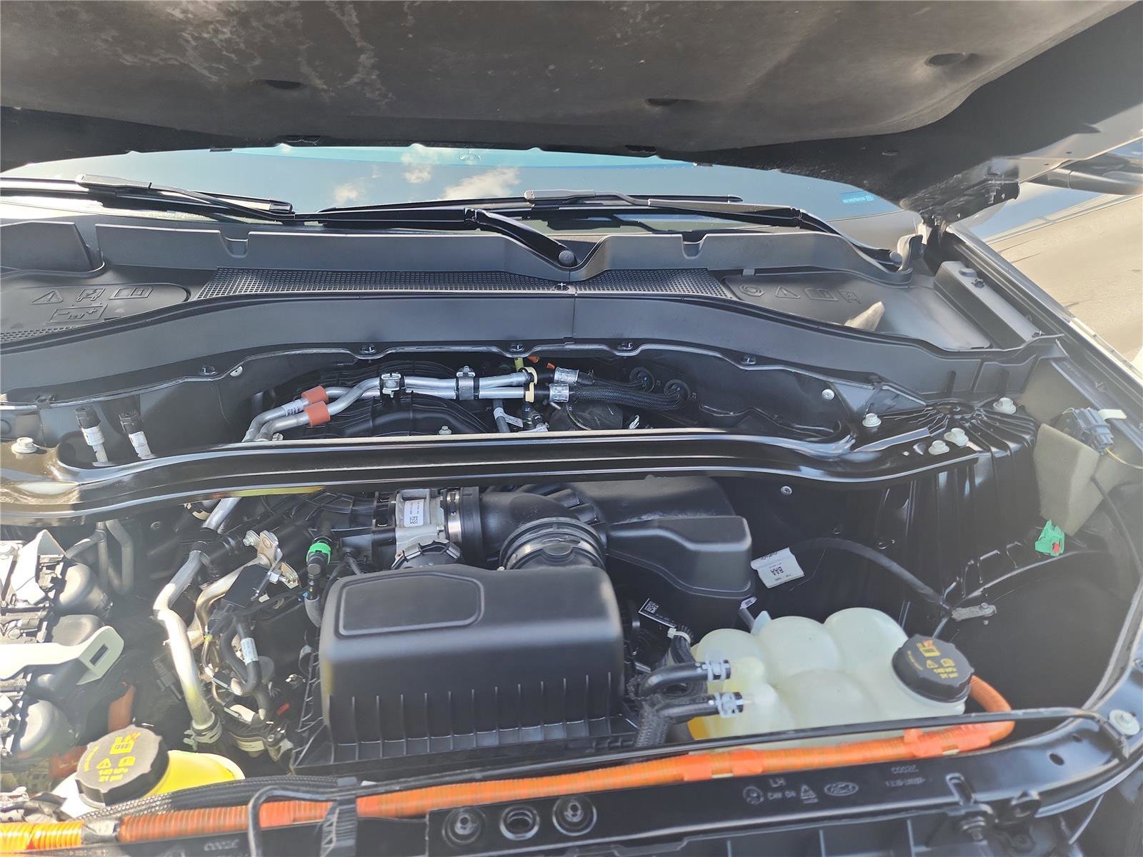 Certified 2023 Ford Explorer Platinum w/ Technology Package image 13