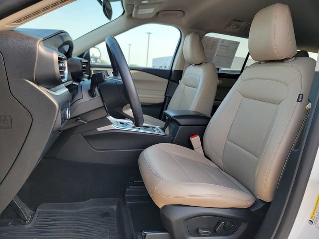 Certified 2023 Ford Explorer XLT w/ Equipment Group 202A AWD/4WD image 20