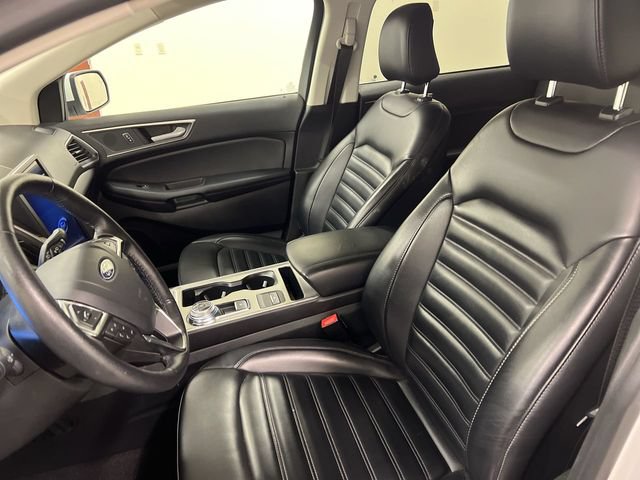 Certified 2024 Ford Edge SEL AWD/4WD image 4