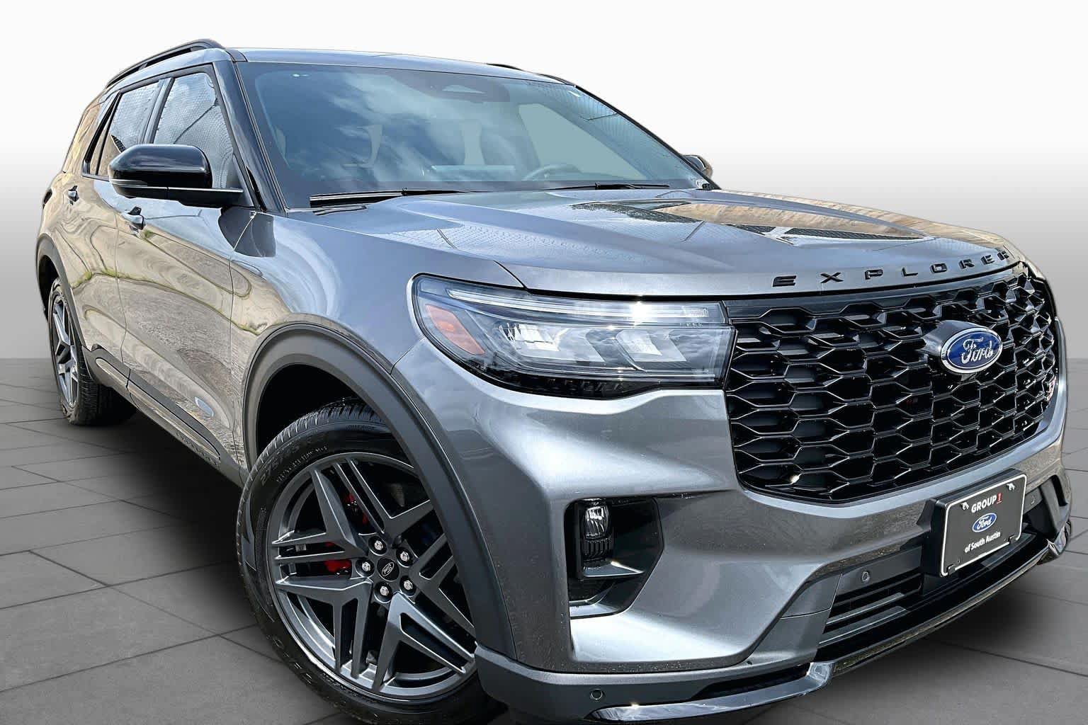 Certified 2025 Ford Explorer ST w/ Sun And Sound Package AWD/4WD image 3