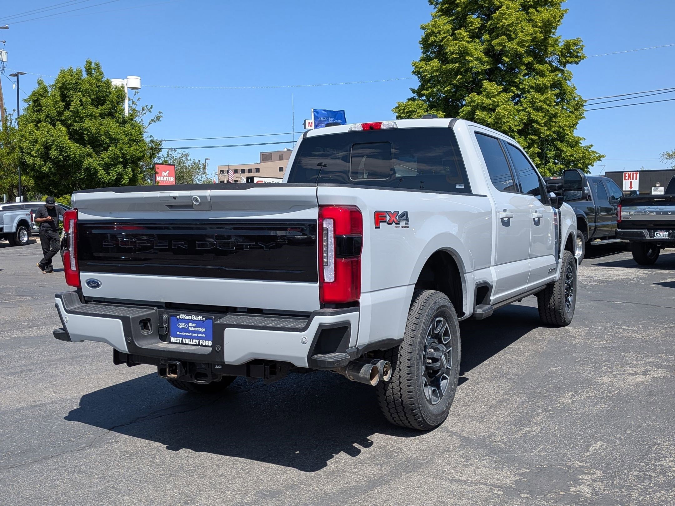 Certified 2026 Ford F350 Platinum AWD/4WD image 3