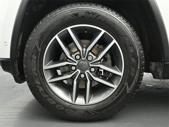 Used 2019 Jeep Grand Cherokee Limited image 47