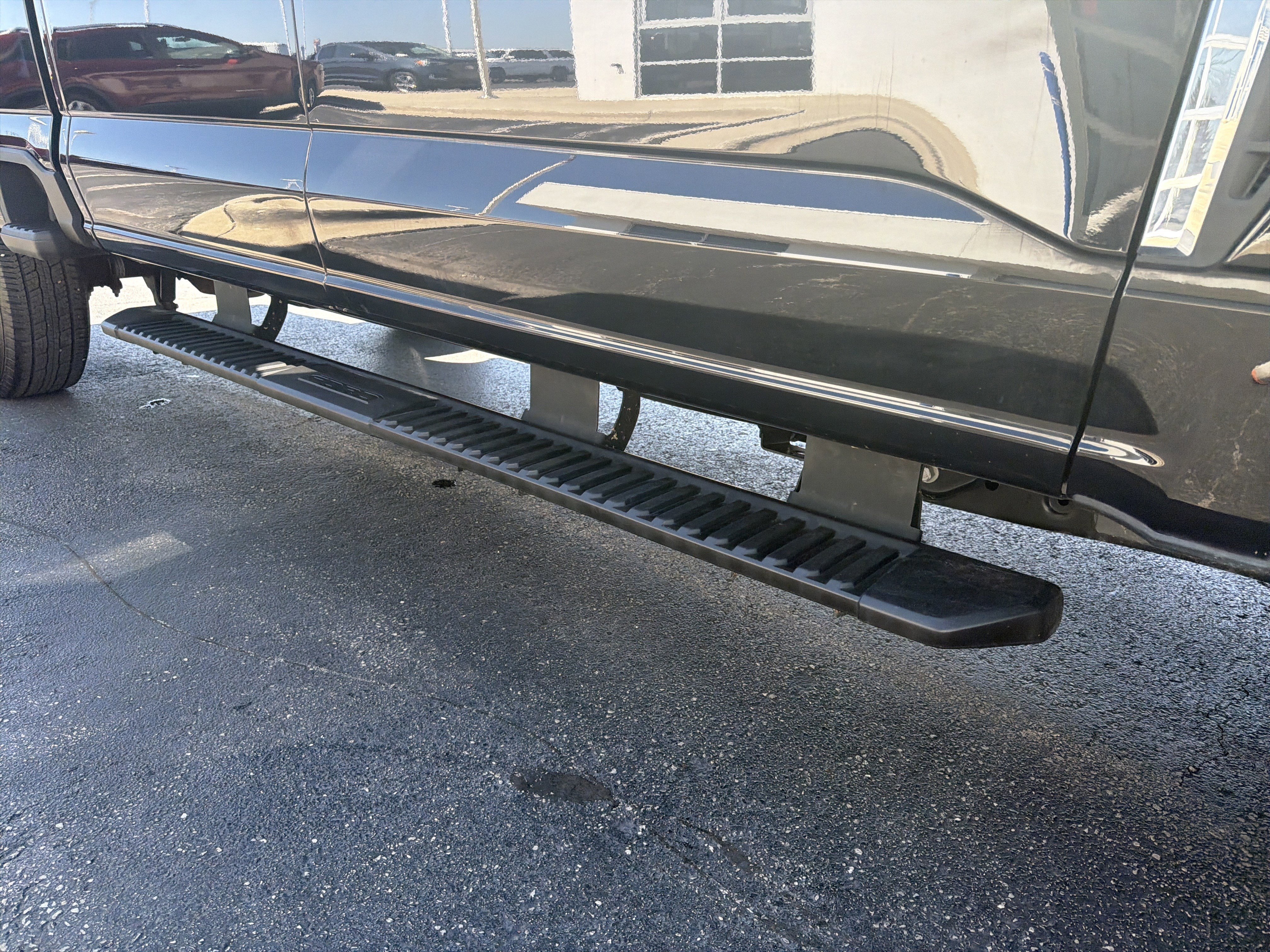 Certified 2025 Ford F250 XLT AWD/4WD image 28