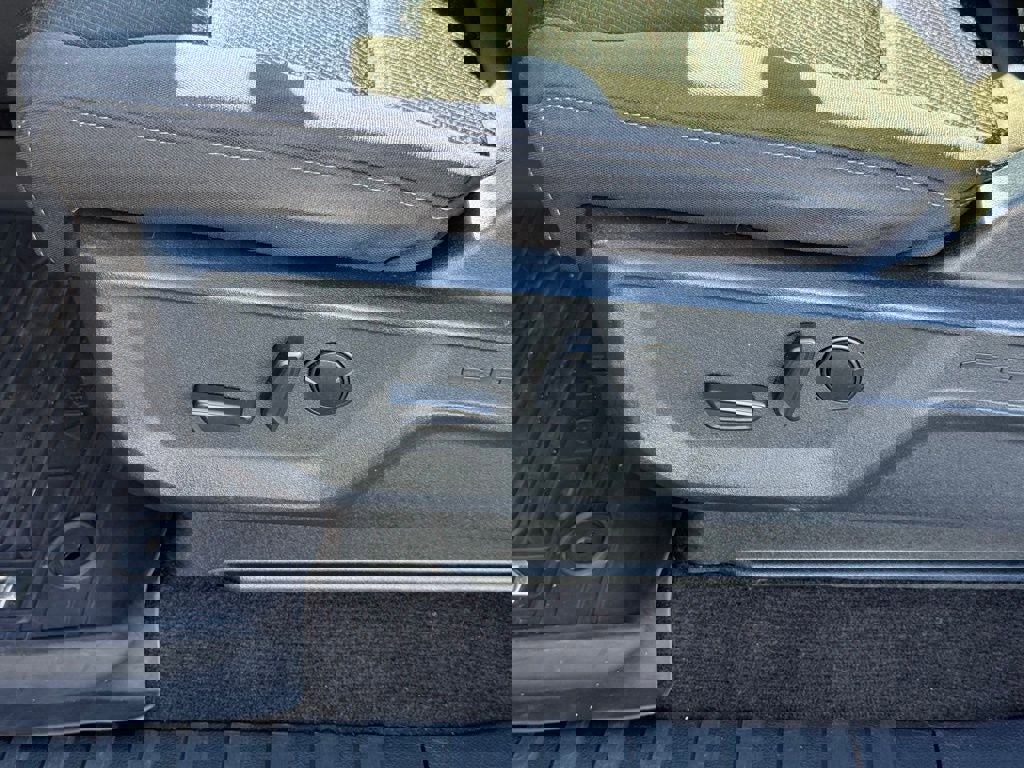 Certified 2023 Ford F150 XLT w/ Equipment Group 302A High image 22