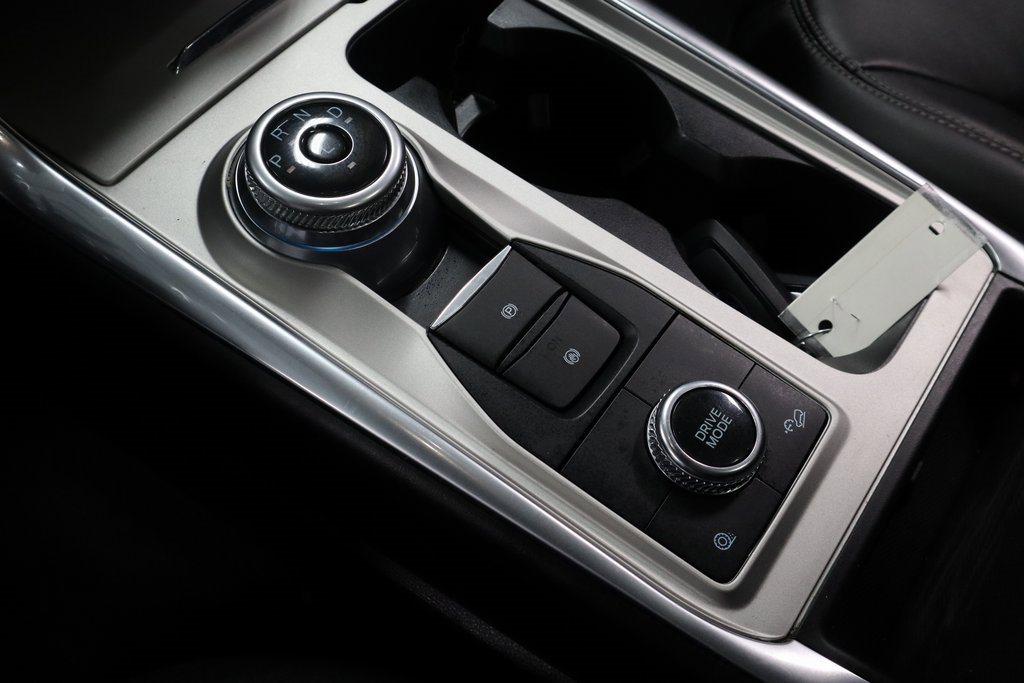 Certified 2023 Ford Explorer XLT w/ Equipment Group 202A image 35