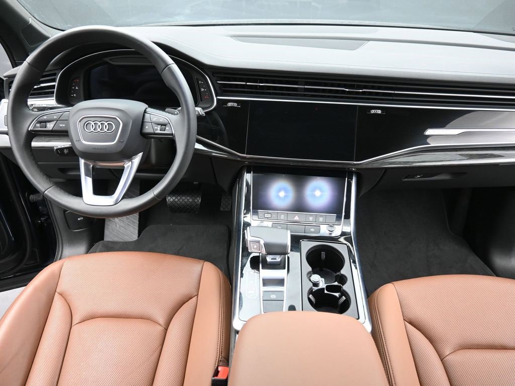 Used 2024 Audi Q7 2.0T Premium Plus w/ Premium Plus Package image 16