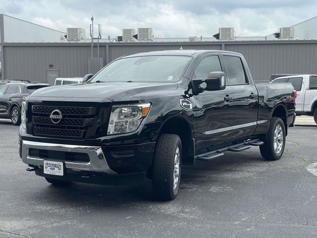 Used 2024 Nissan Titan SV w/ SV Convenience Package AWD/4WD image 8