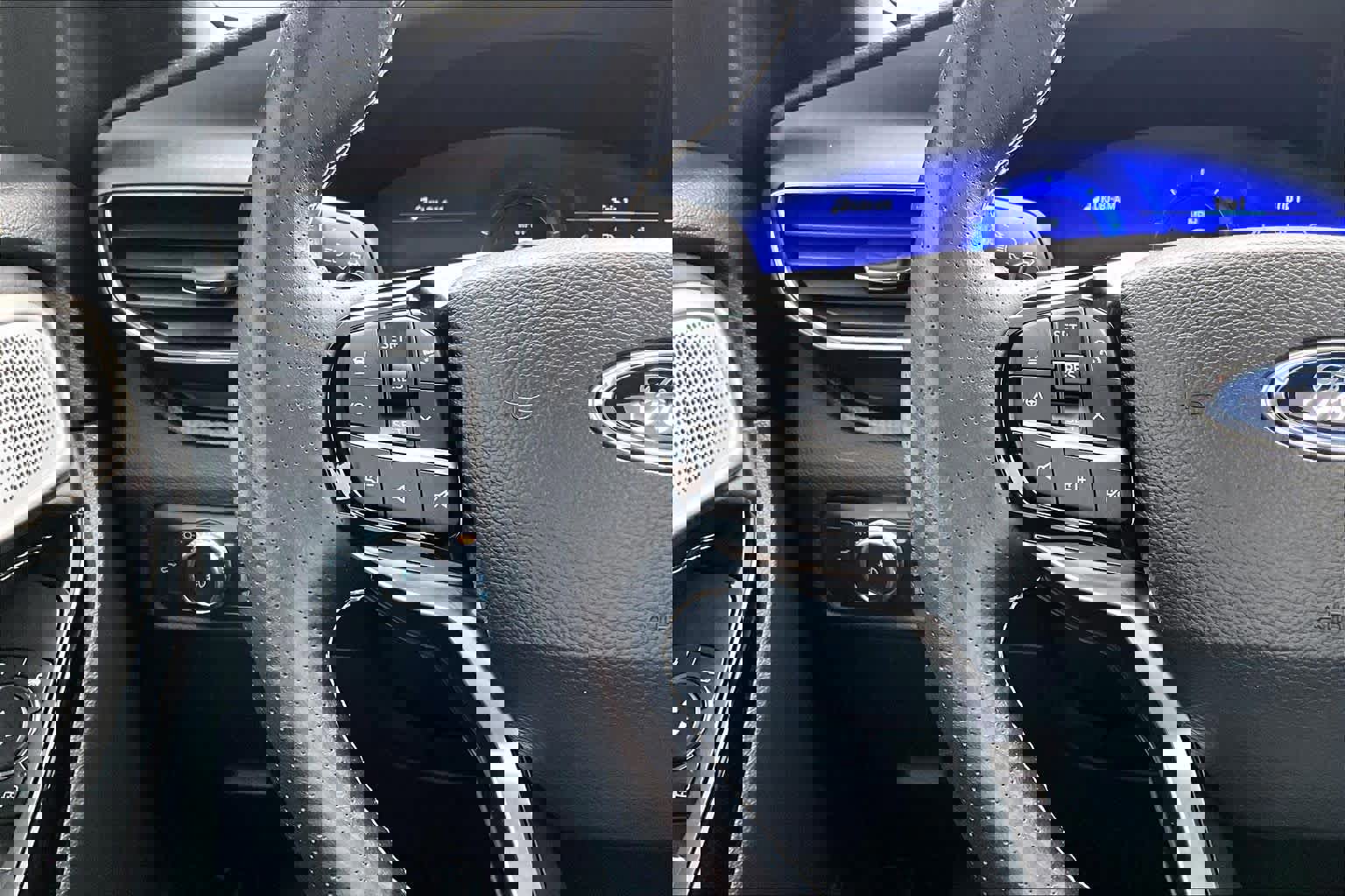 Certified 2022 Ford Explorer ST w/ Equipment Group 401A image 25