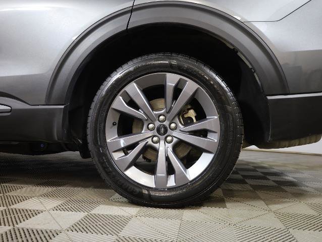 Certified 2023 Ford Explorer XLT w/ Equipment Group 202A image 25