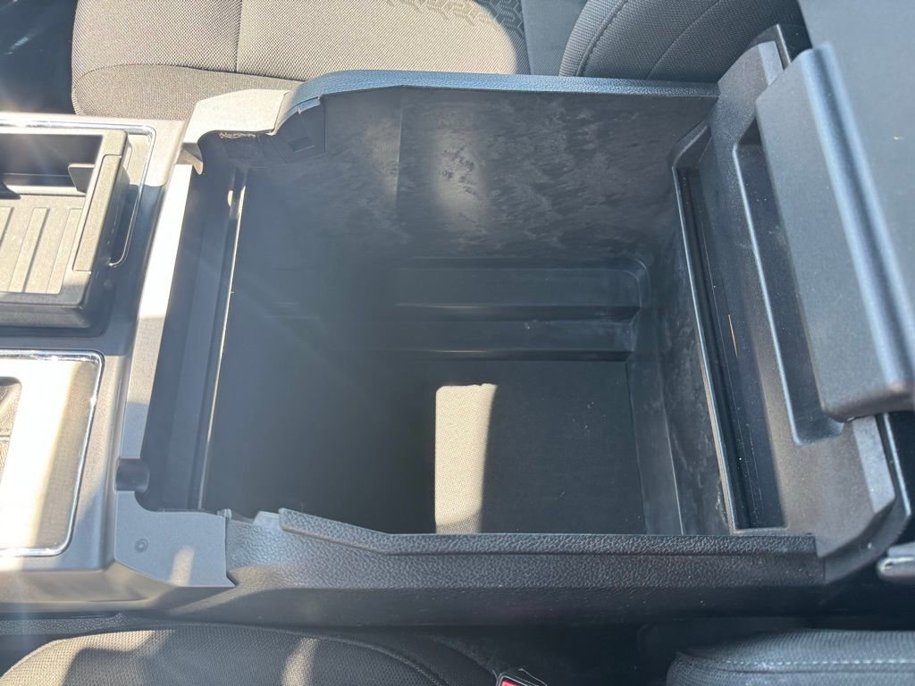 Certified 2018 Ford F150 XLT w/ Equipment Group 302A Luxury image 28