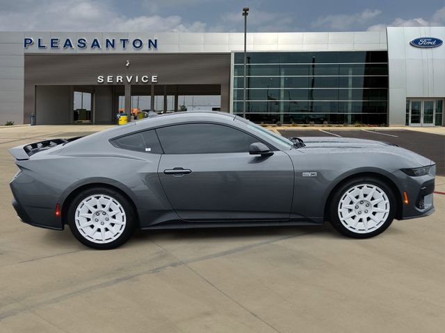 Certified 2026 Ford Mustang GT Premium w/ GT Performance Package RWD image 6