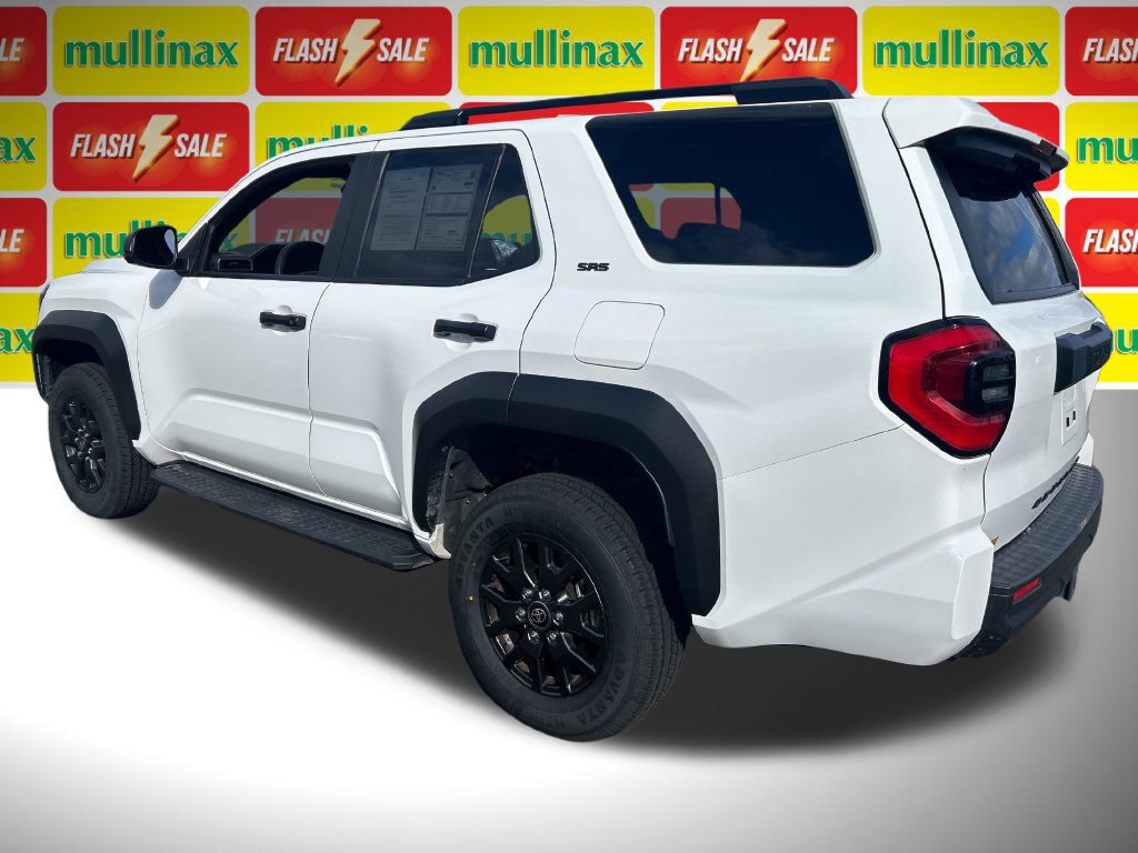 Used 2025 Toyota 4Runner SR5 AWD/4WD image 6