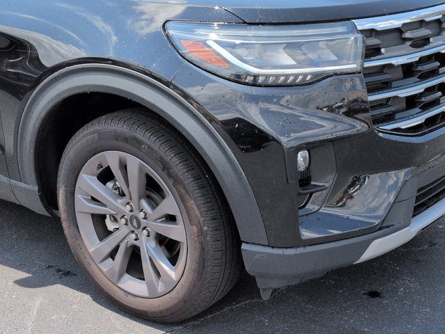 Certified 2025 Ford Explorer Active w/ Active Comfort Package AWD/4WD image 10