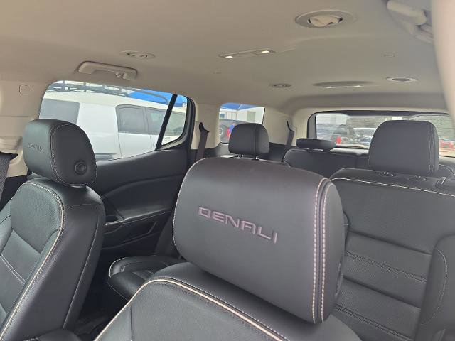 Used 2022 GMC Acadia Denali w/ Denali Technology Package FWD image 5