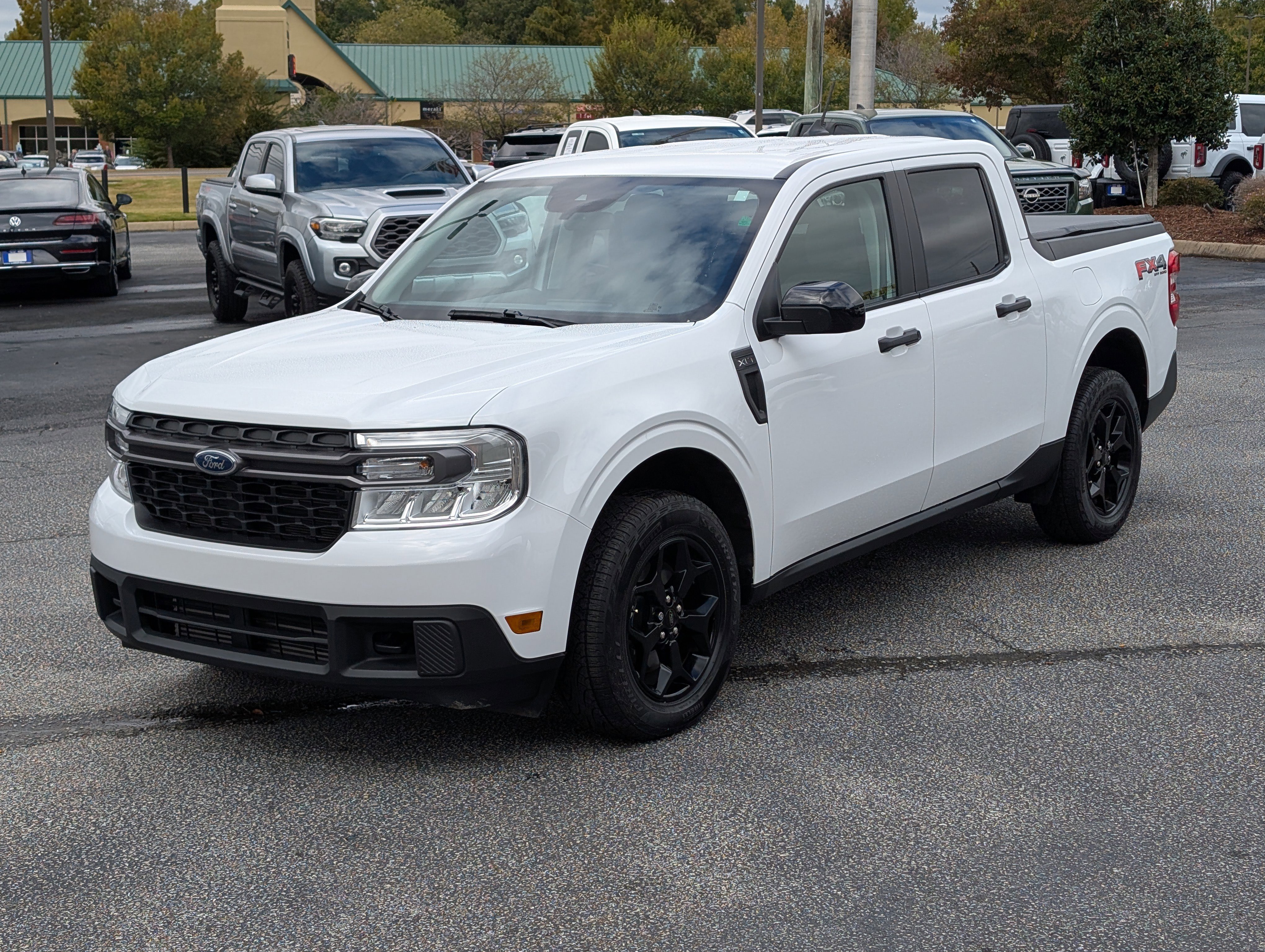 Certified 2024 Ford Maverick XLT w/ XLT Luxury Package image 2