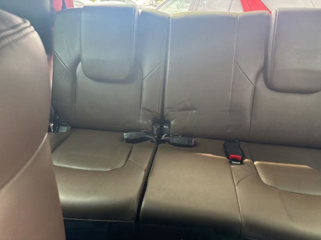 Used 2023 Nissan Armada Platinum w/ Captain's Chairs Package RWD image 31
