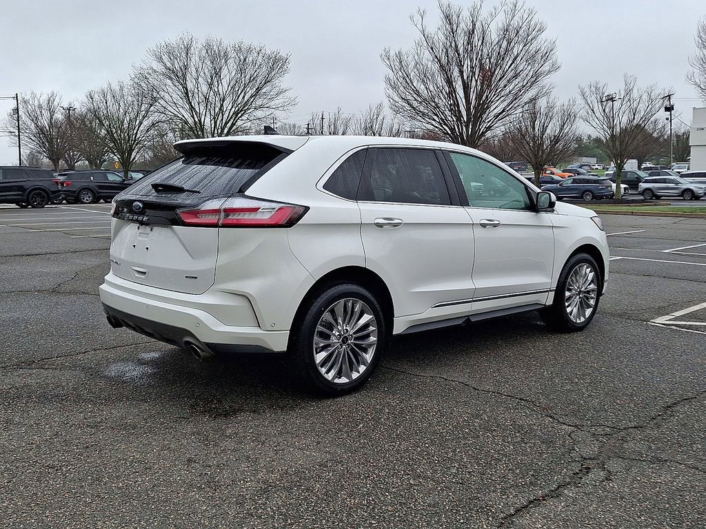 Certified 2023 Ford Edge Titanium w/ Equipment Group 301A image 9