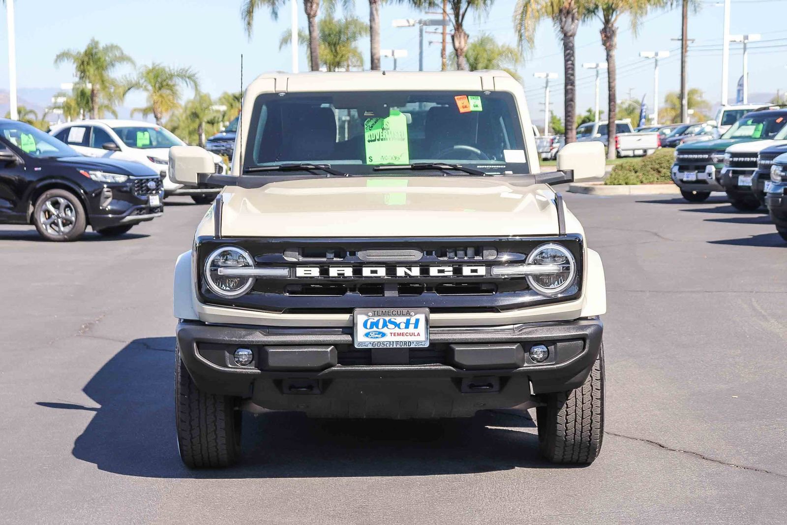 Certified 2025 Ford Bronco Outer Banks AWD/4WD video 2