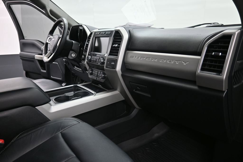 Certified 2020 Ford F250 Lariat w/ Lariat Value Package AWD/4WD image 16