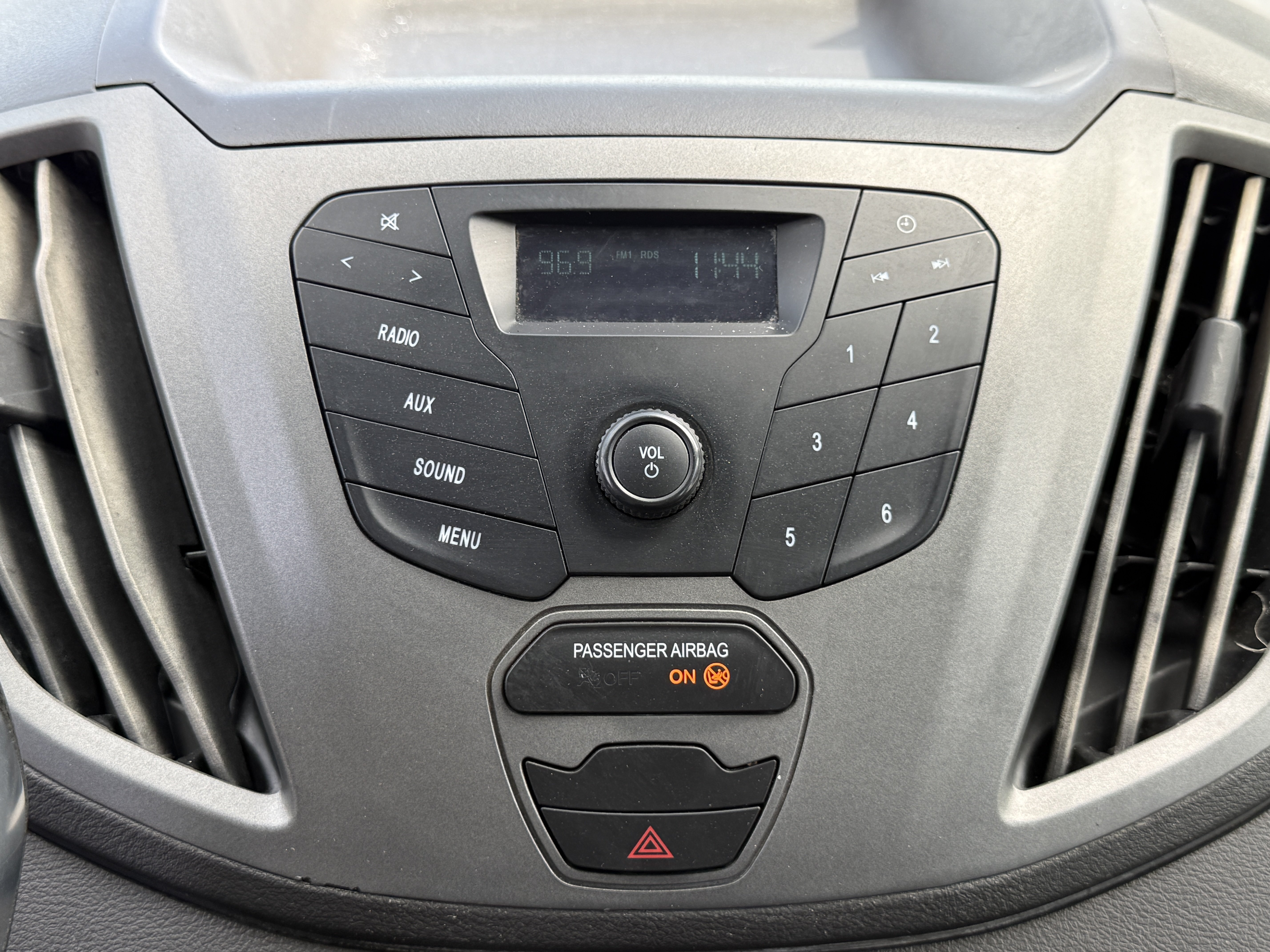 Certified 2019 Ford Transit 250 130 Low Roof w/ Exterior Upgrade Package RWD image 20