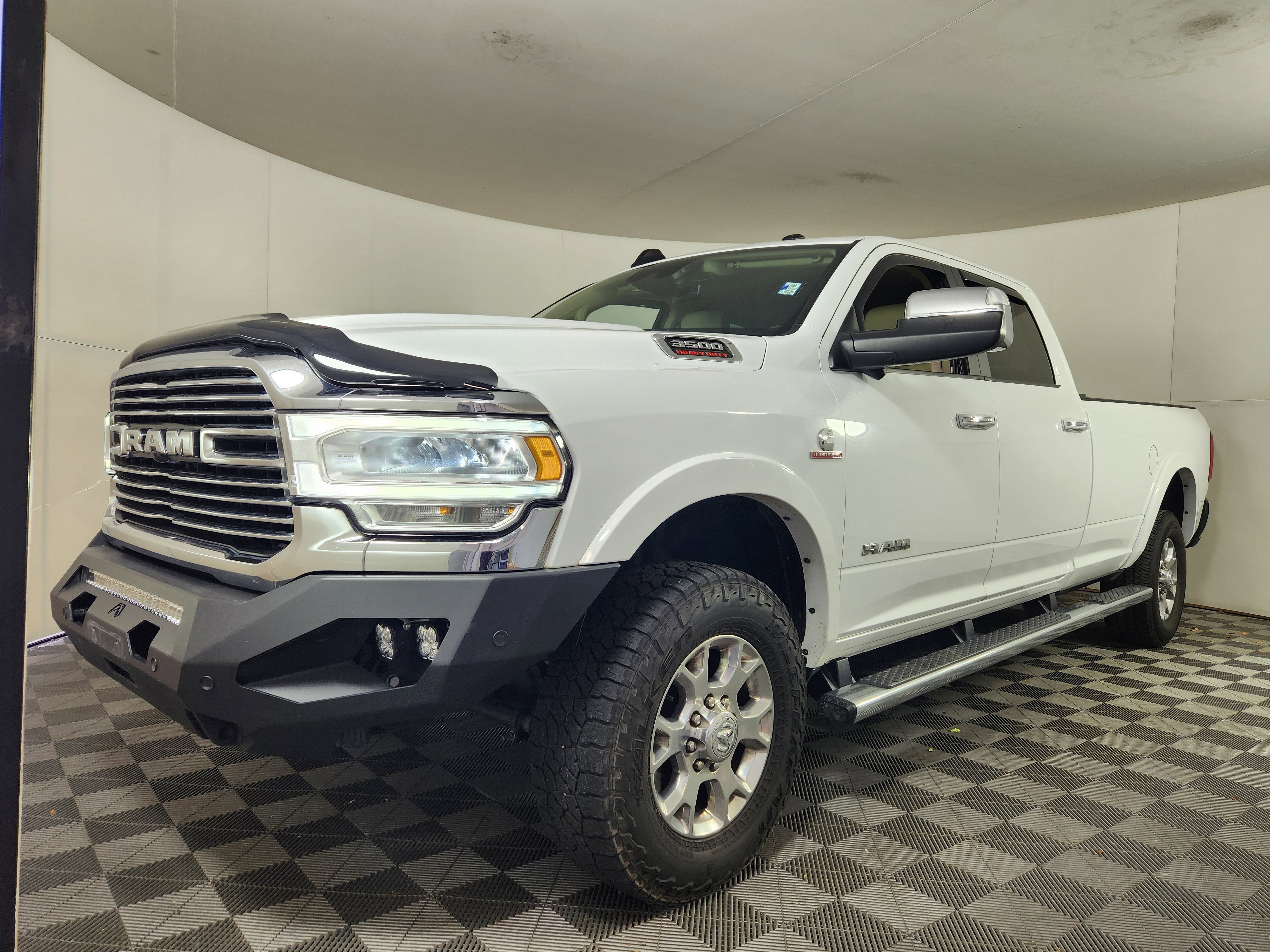 Used 2020 RAM 3500 Laramie video 3