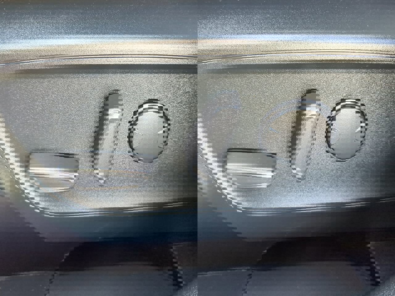 Certified 2020 Ford Escape SE image 29