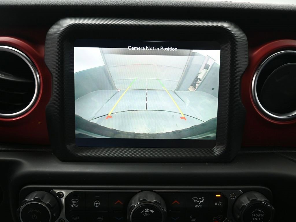 Used 2023 Jeep Wrangler Unlimited Rubicon w/ Cold Weather Group image 4