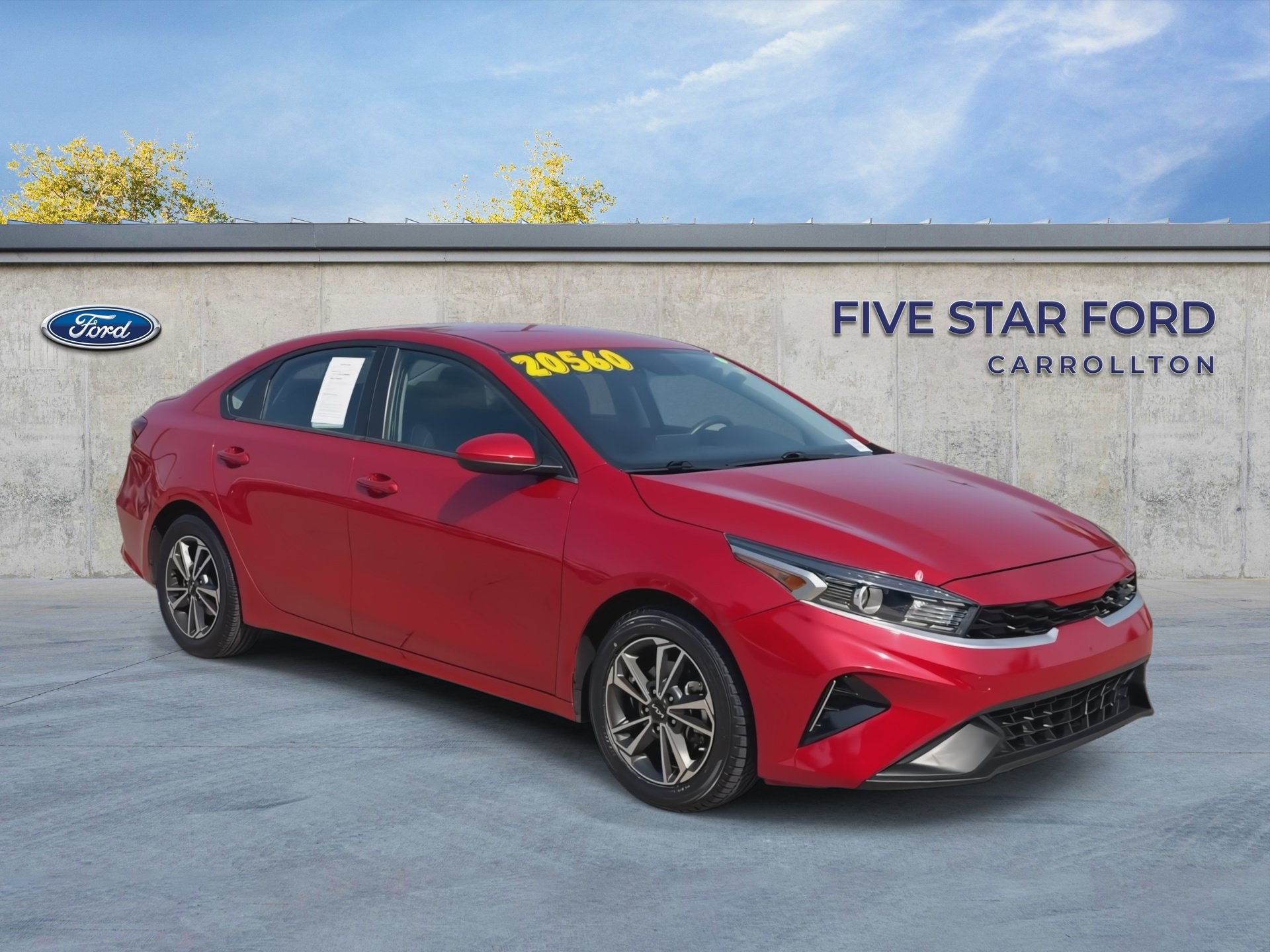 Used 2024 Kia Forte LXS FWD image 2