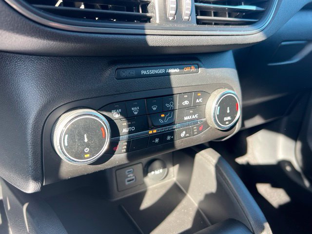 Certified 2023 Ford Escape Active AWD/4WD image 14