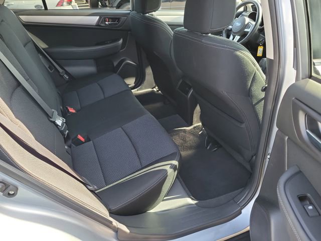 Used 2017 Subaru Outback 2.5i Premium AWD/4WD image 17