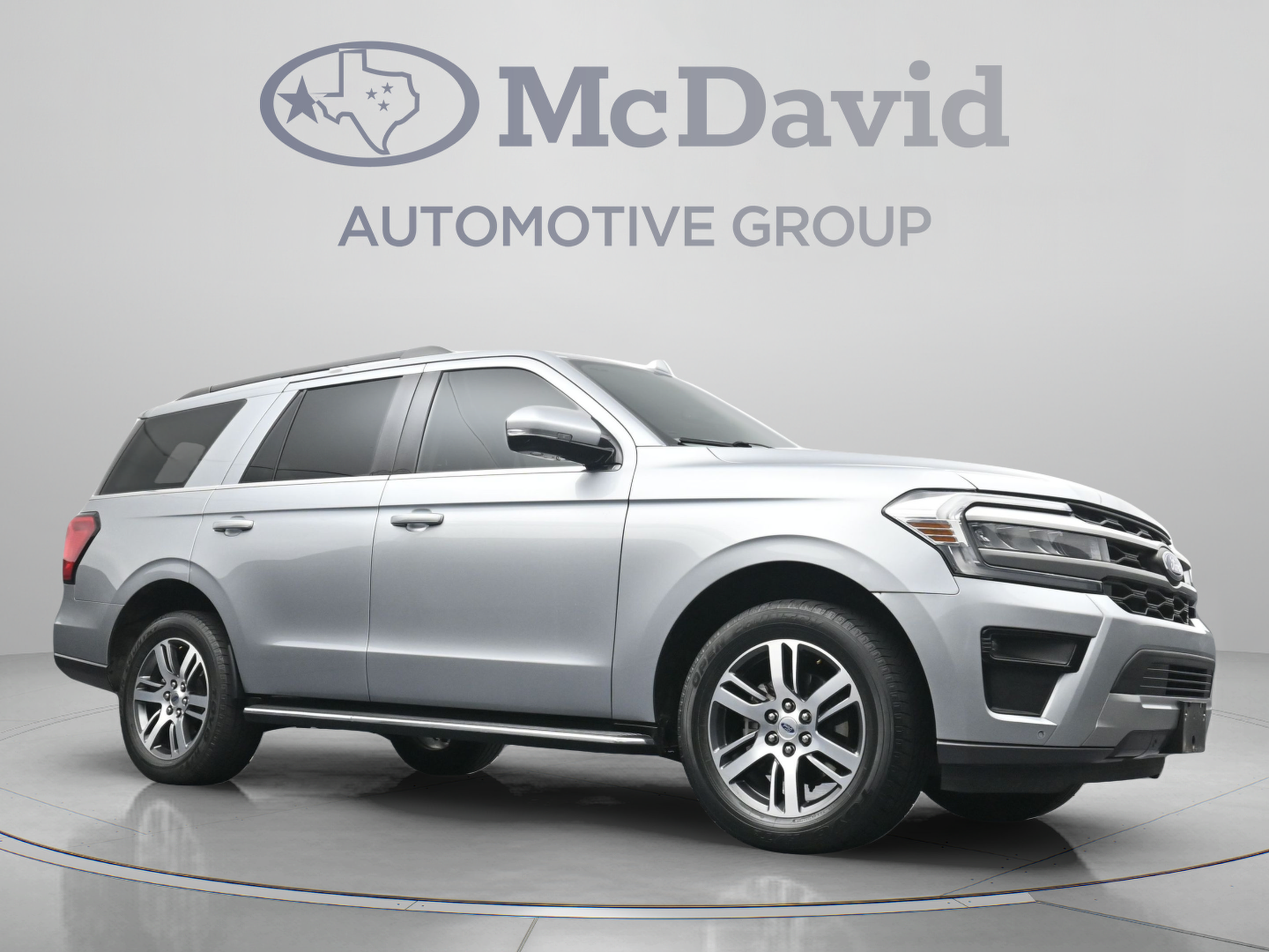 Certified 2023 Ford Expedition XLT RWD image 26