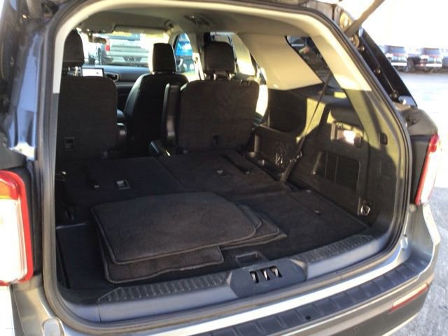 Certified 2023 Ford Explorer XLT w/ Equipment Group 202A image 23