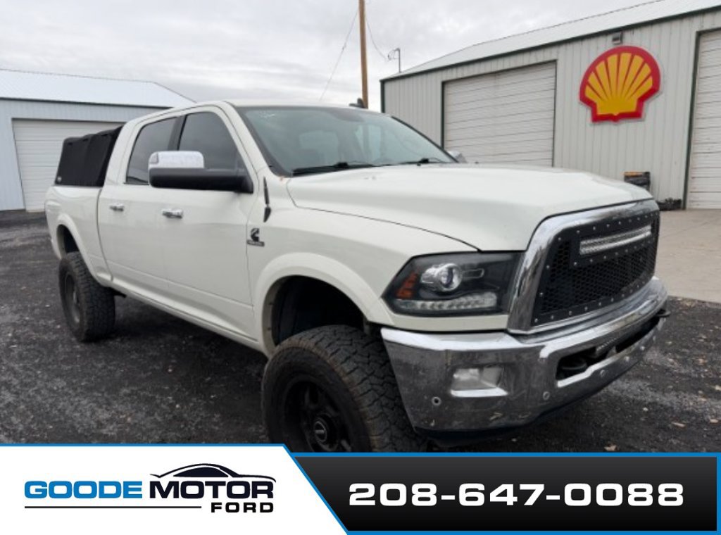 Used 2018 RAM 3500 Laramie w/ Convenience Group AWD/4WD image 1