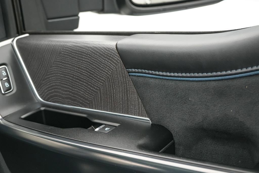 Certified 2025 Ford F250 Platinum image 32