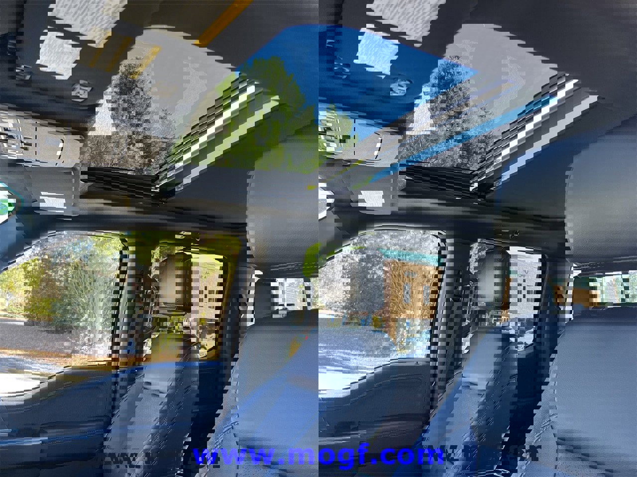 Certified 2023 Ford F150 Lariat w/ Equipment Group 502A High image 24