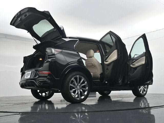 Used 2025 Buick Encore GX Avenir AWD/4WD image 42