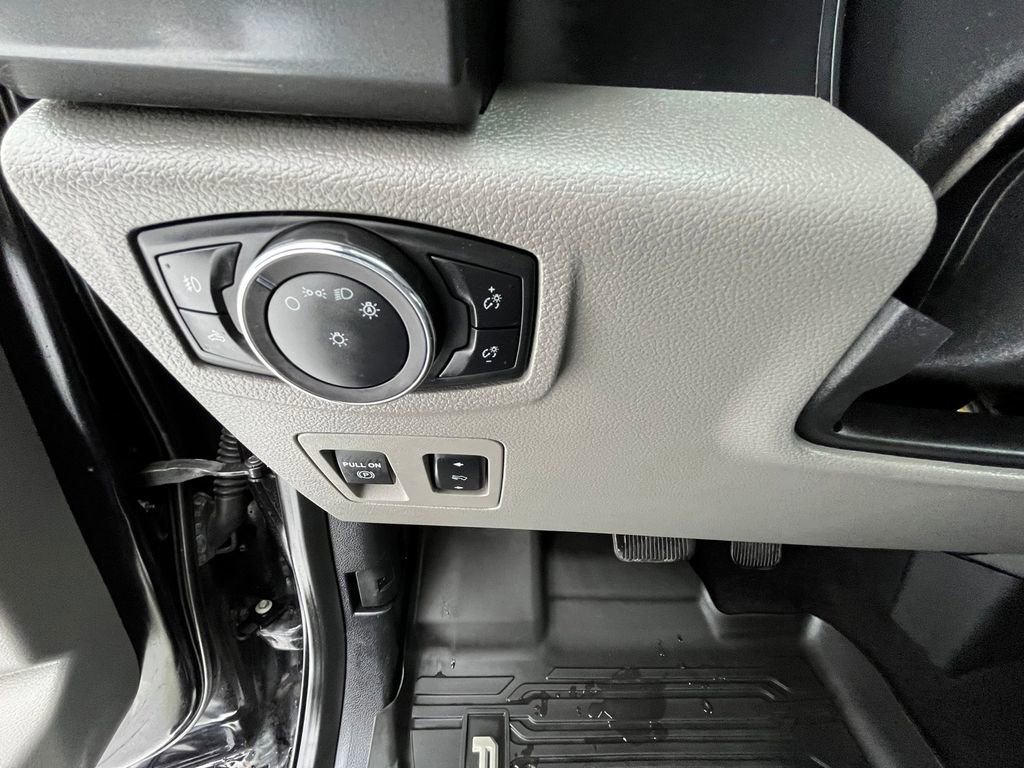 Certified 2019 Ford F150 XLT w/ Equipment Group 302A Luxury image 17